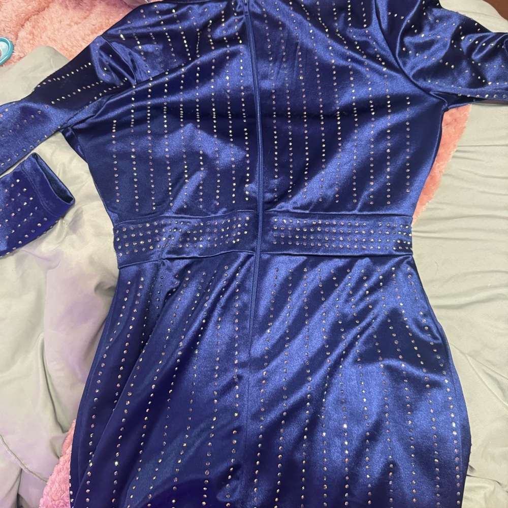 Blue long sleeve gem dress - Picture 4 of 4